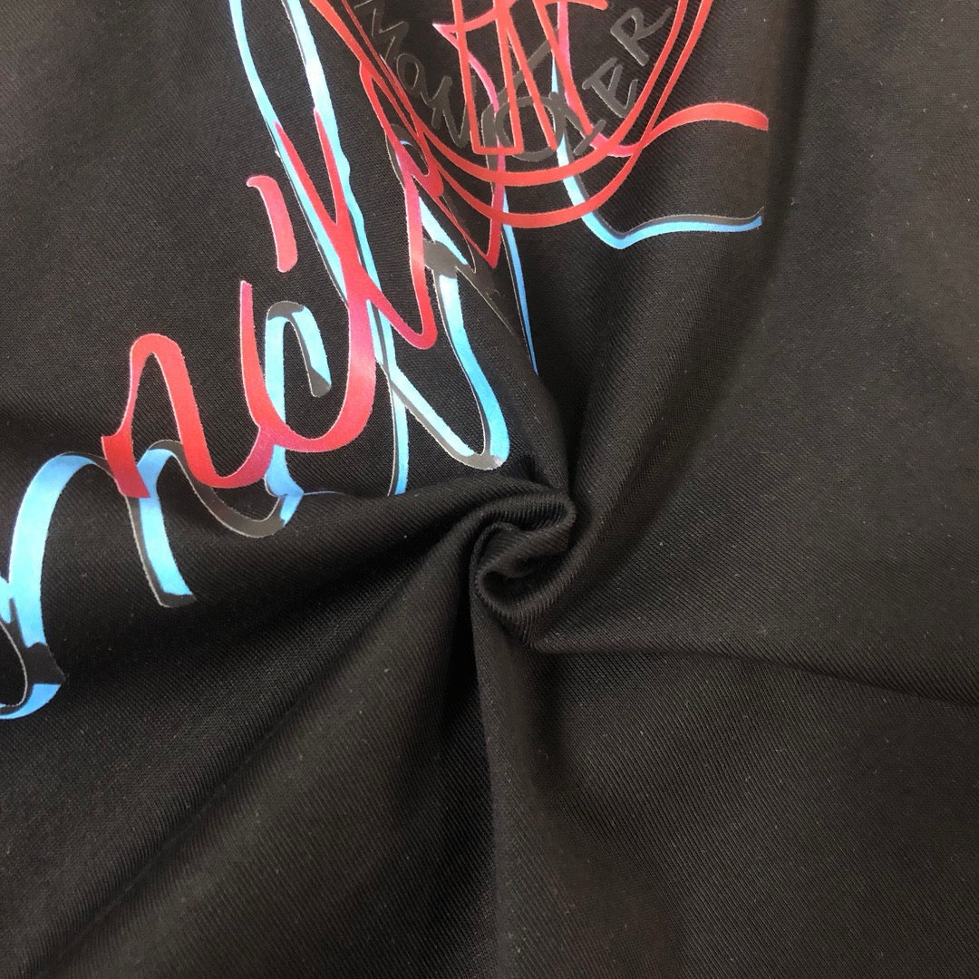 Moncler T-shirt
