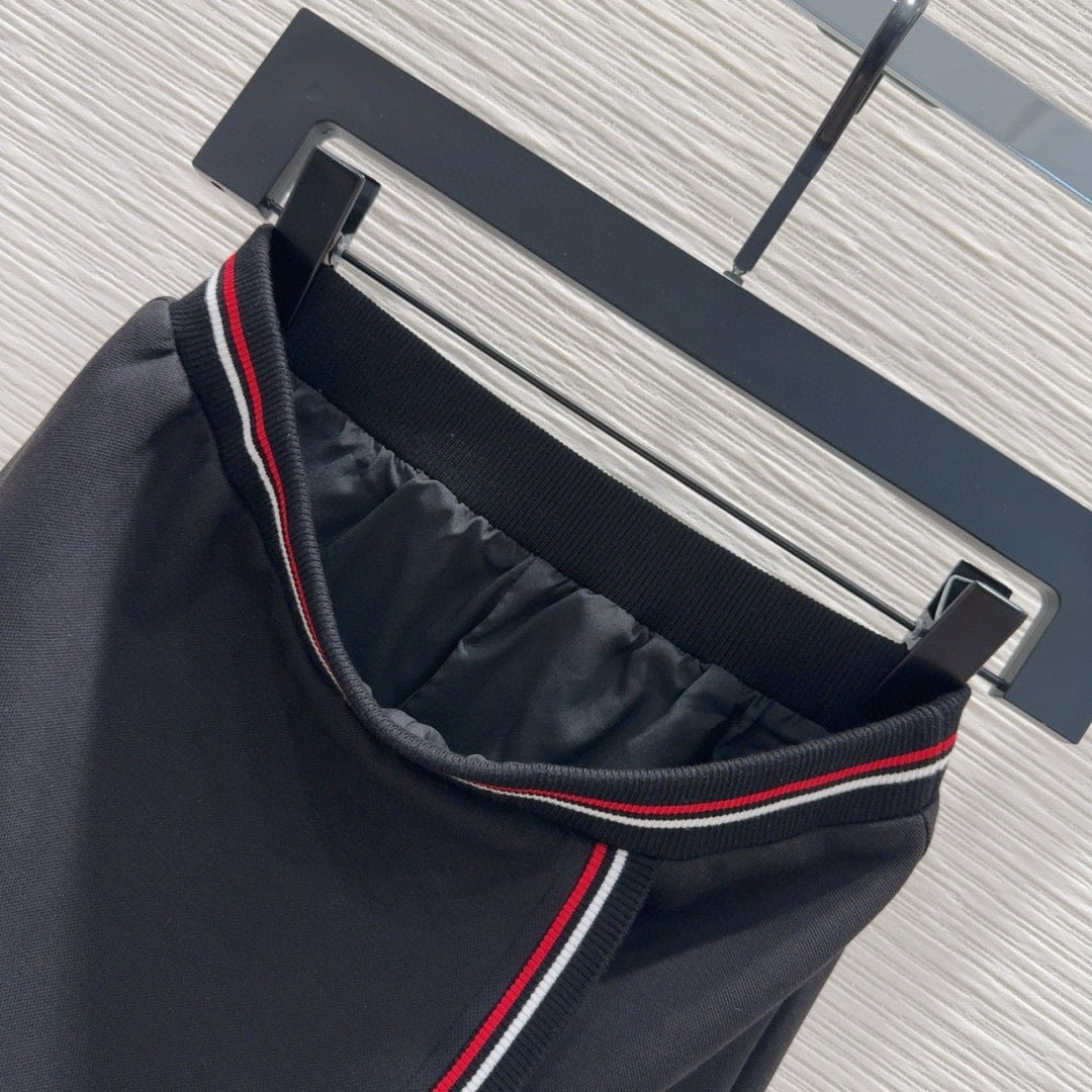 TB Skirt