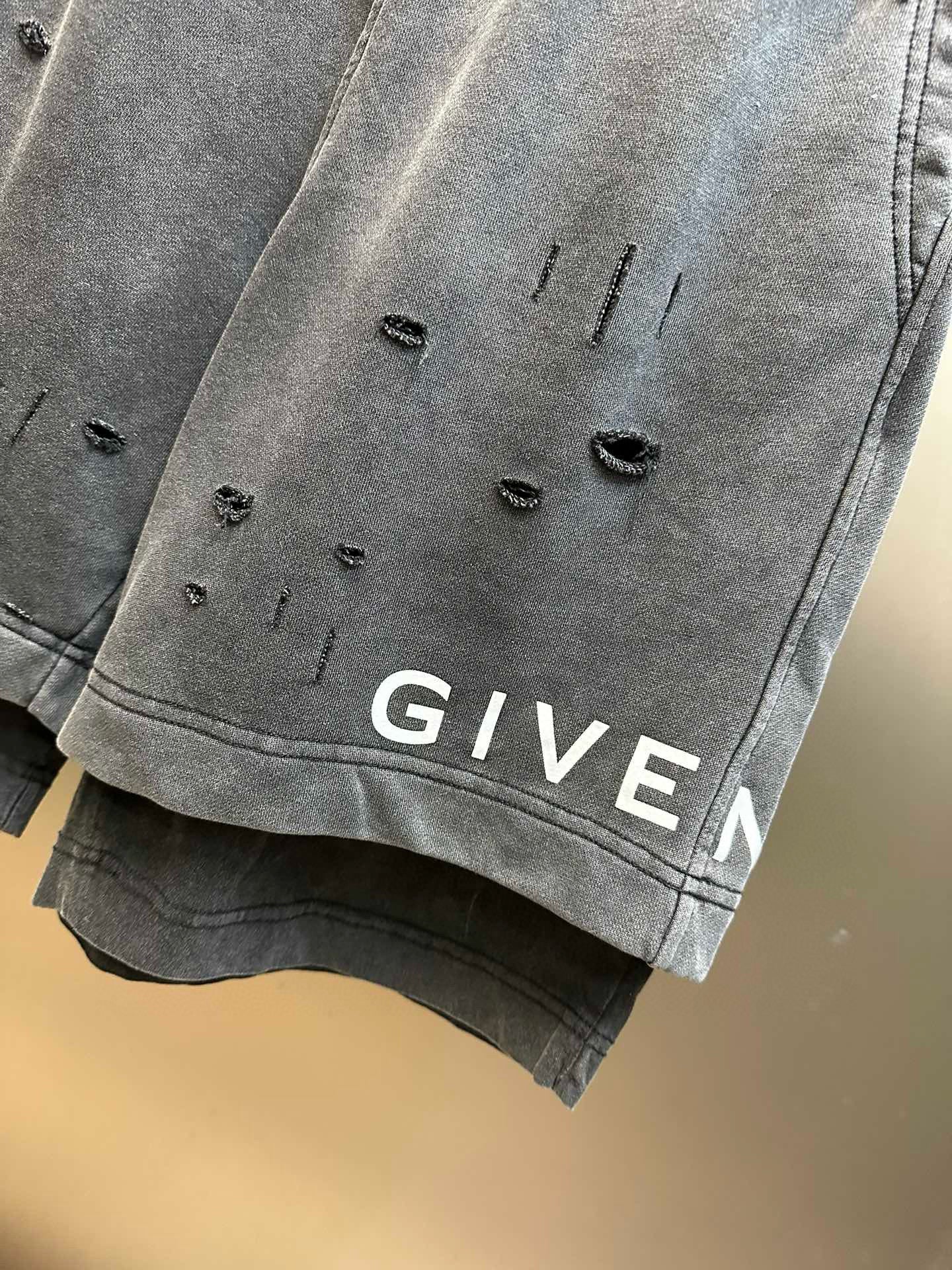 GVC Short Pants