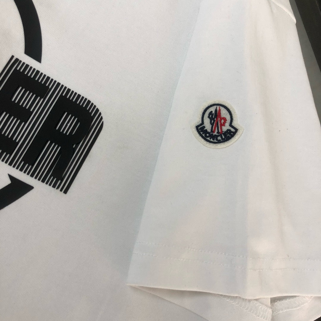 Moncler T-shirt