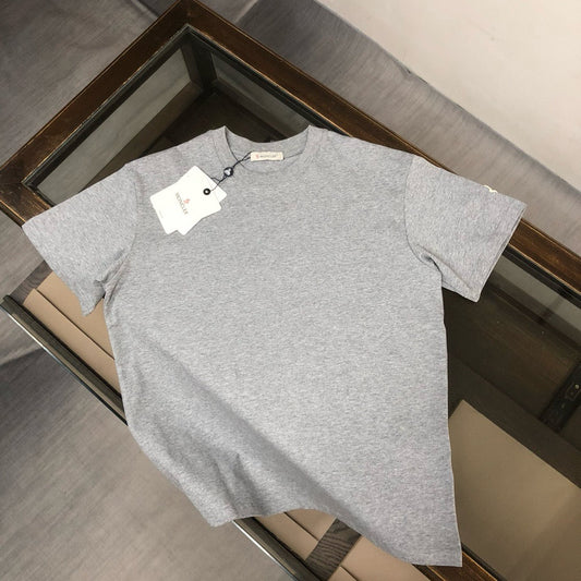 Moncler T-shirt