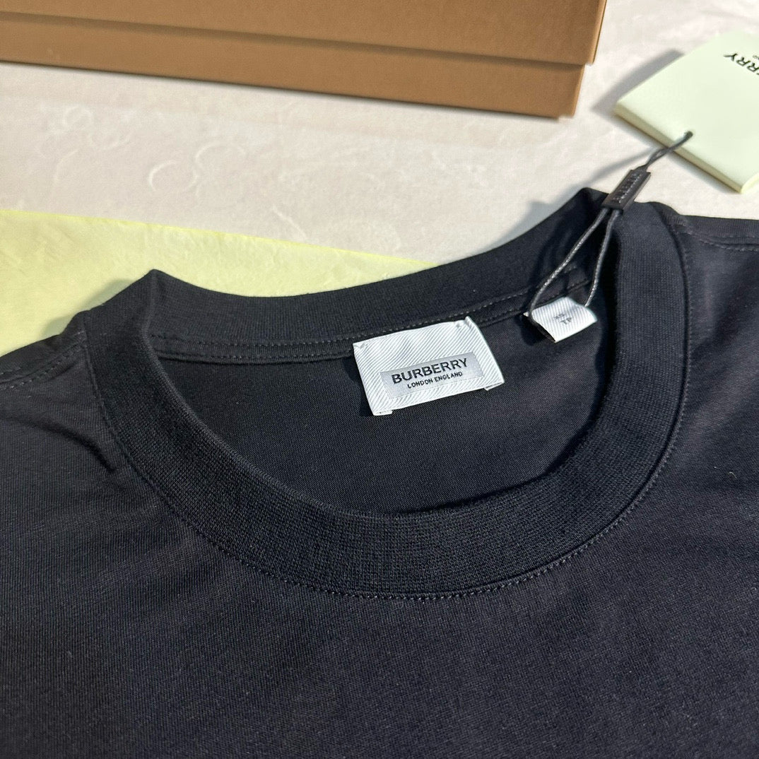 Burberry T-shirt