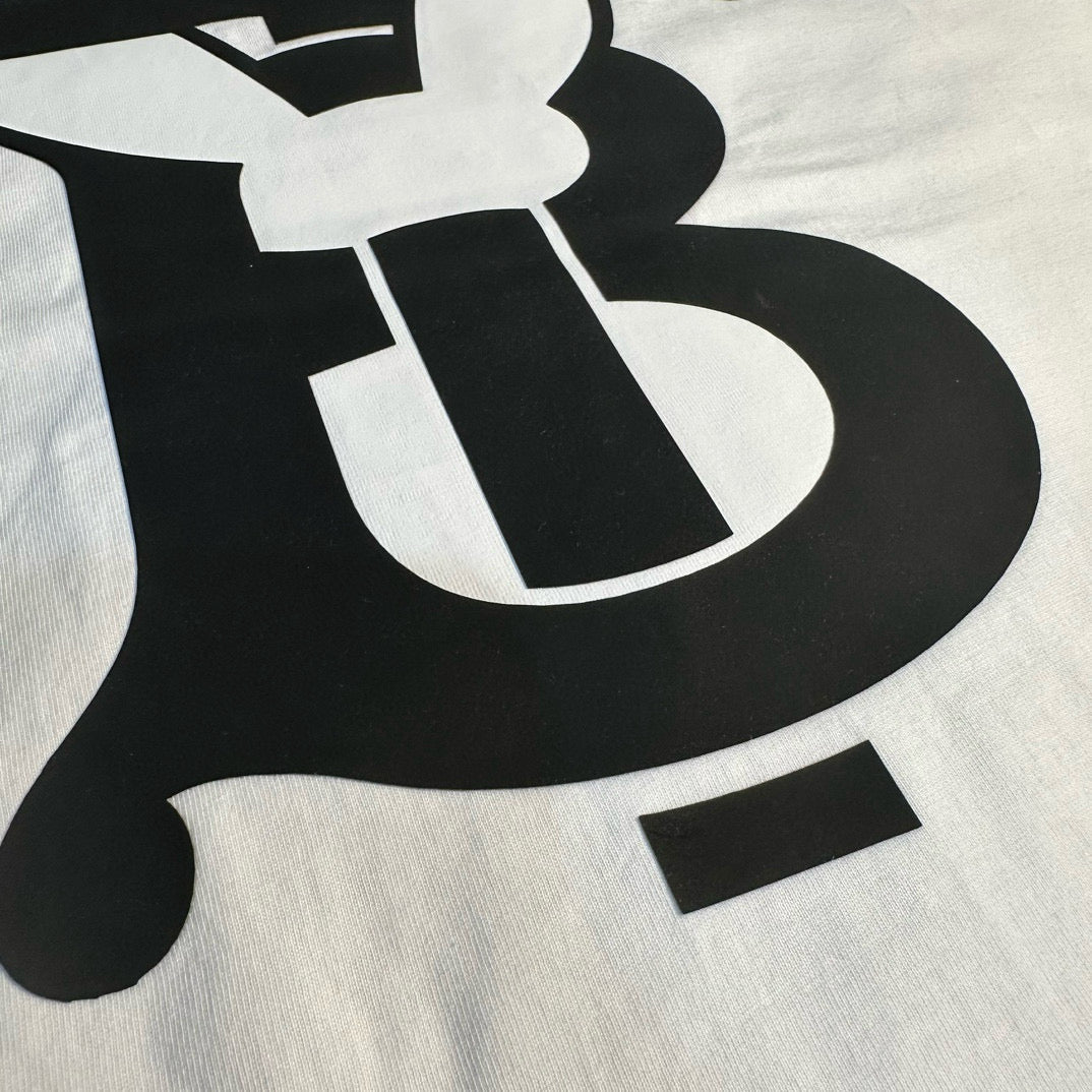 Burberry T-shirt