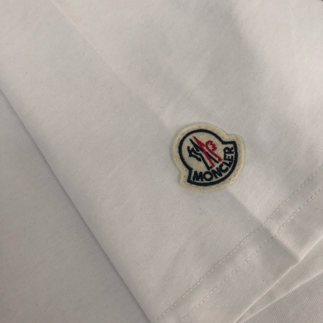 Moncler T-shirt