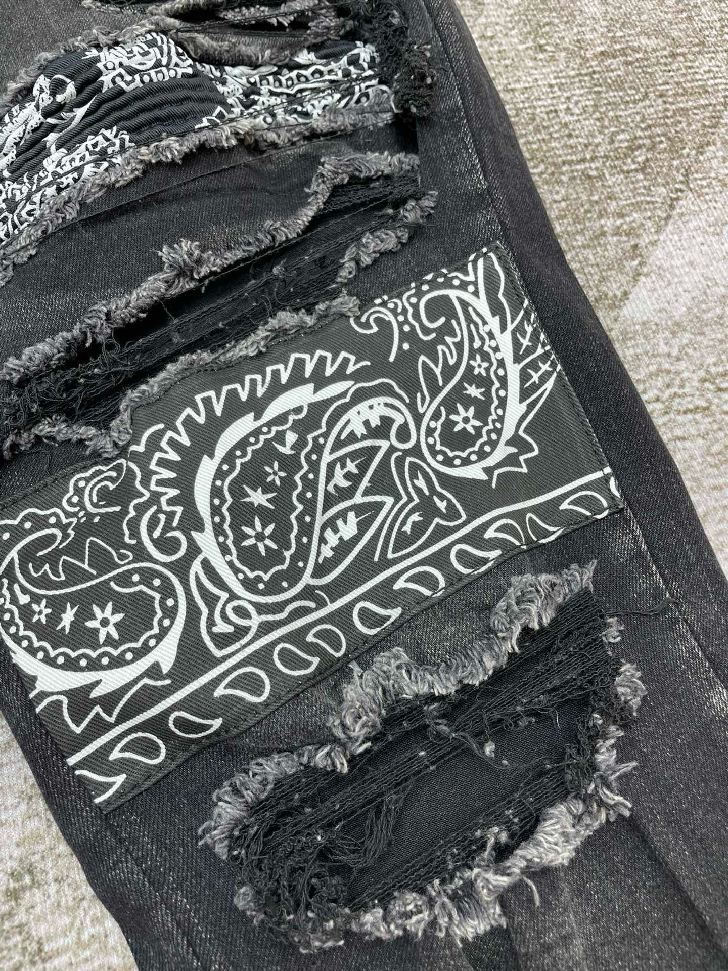 Amiri Jeans