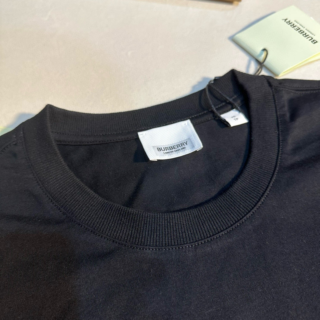 Burberry T-shirt