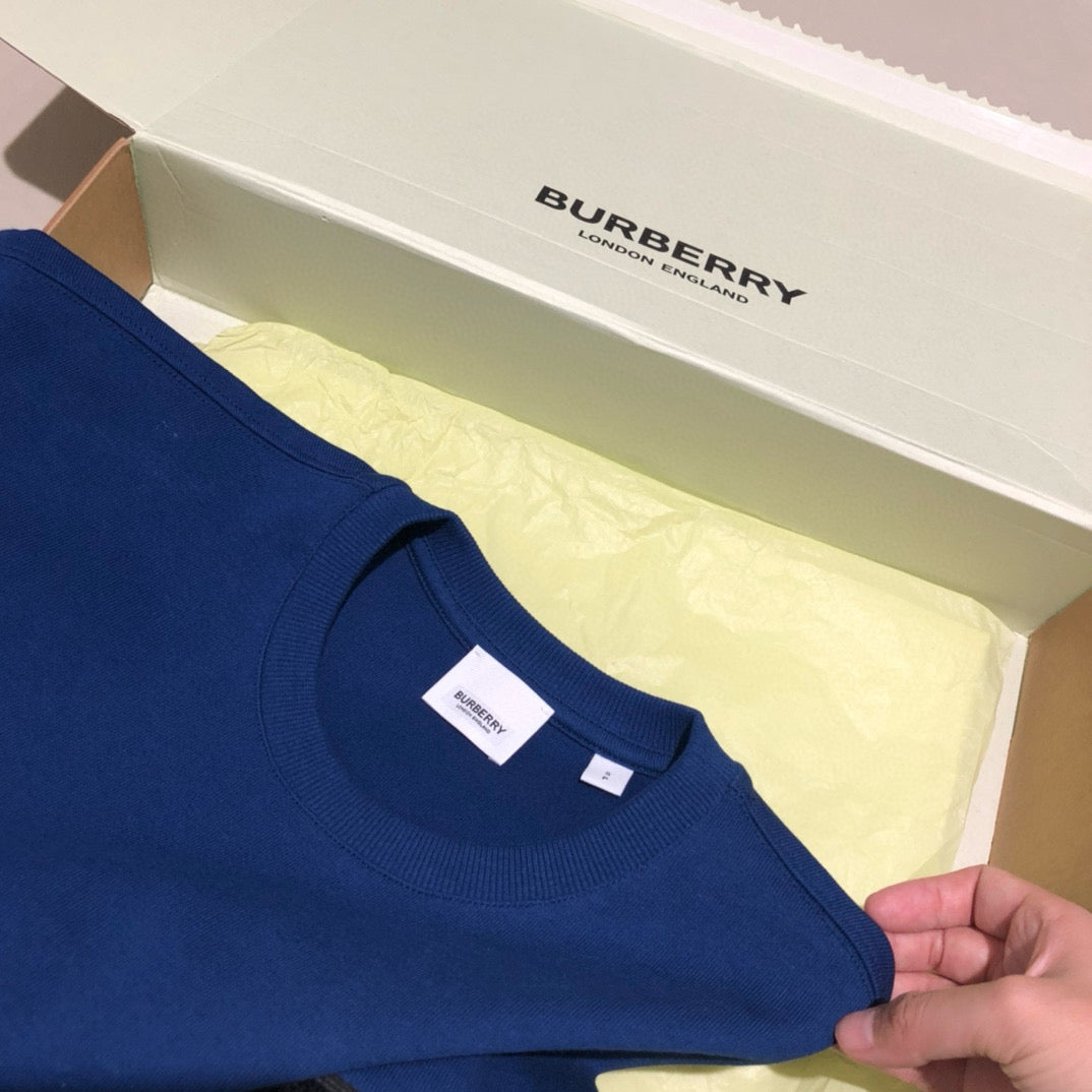 Burberry T-shirt