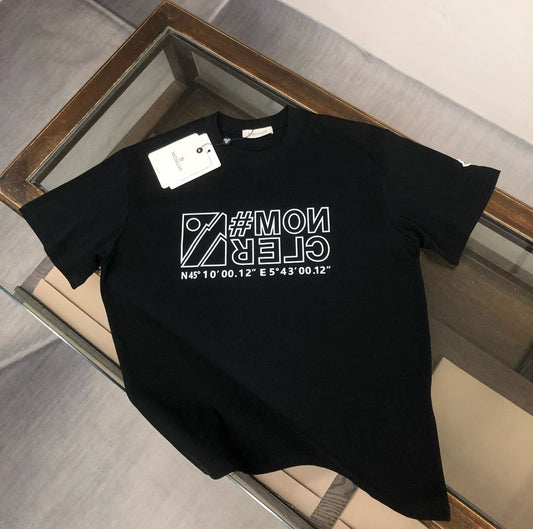 Moncler T-shirt