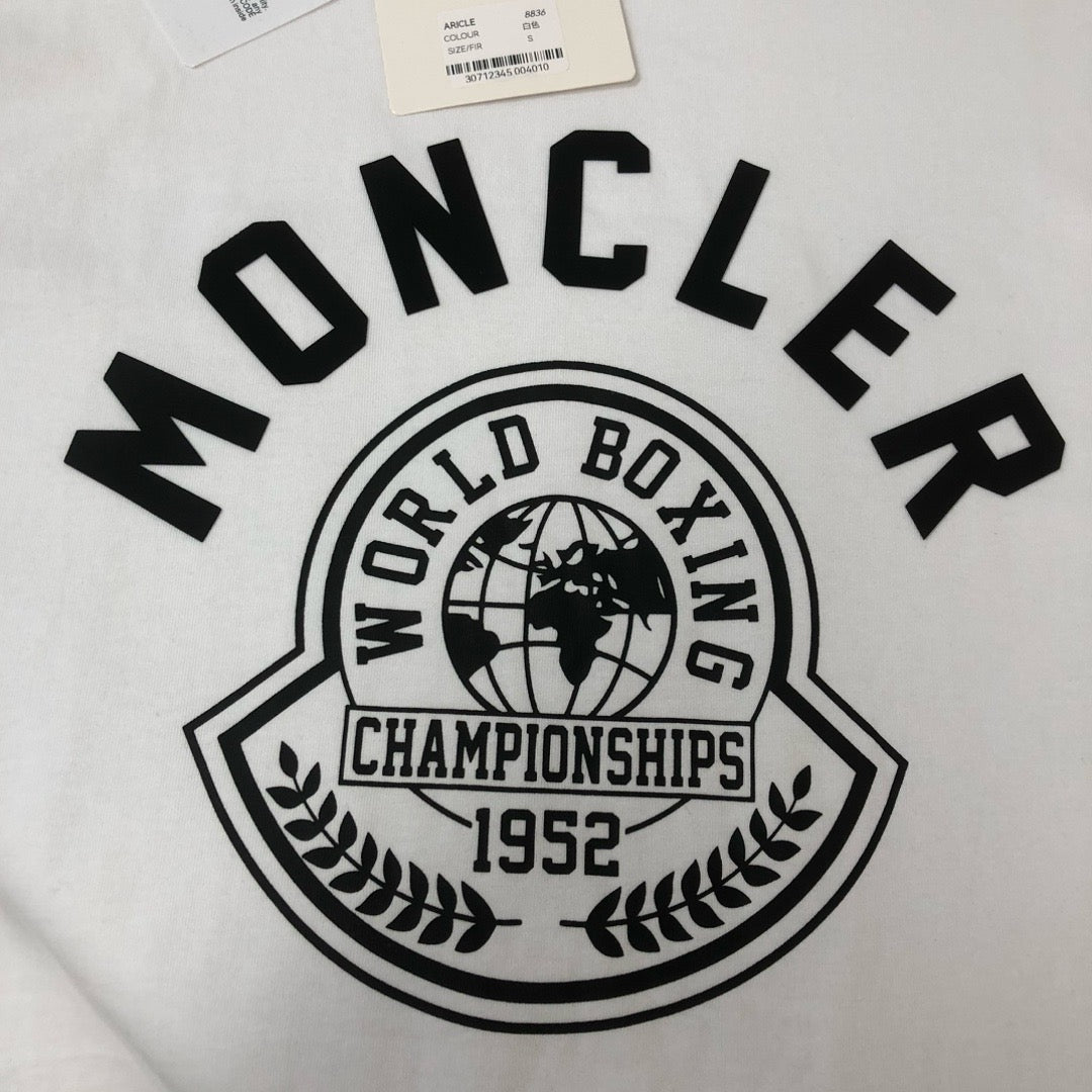 Moncler T-shirt