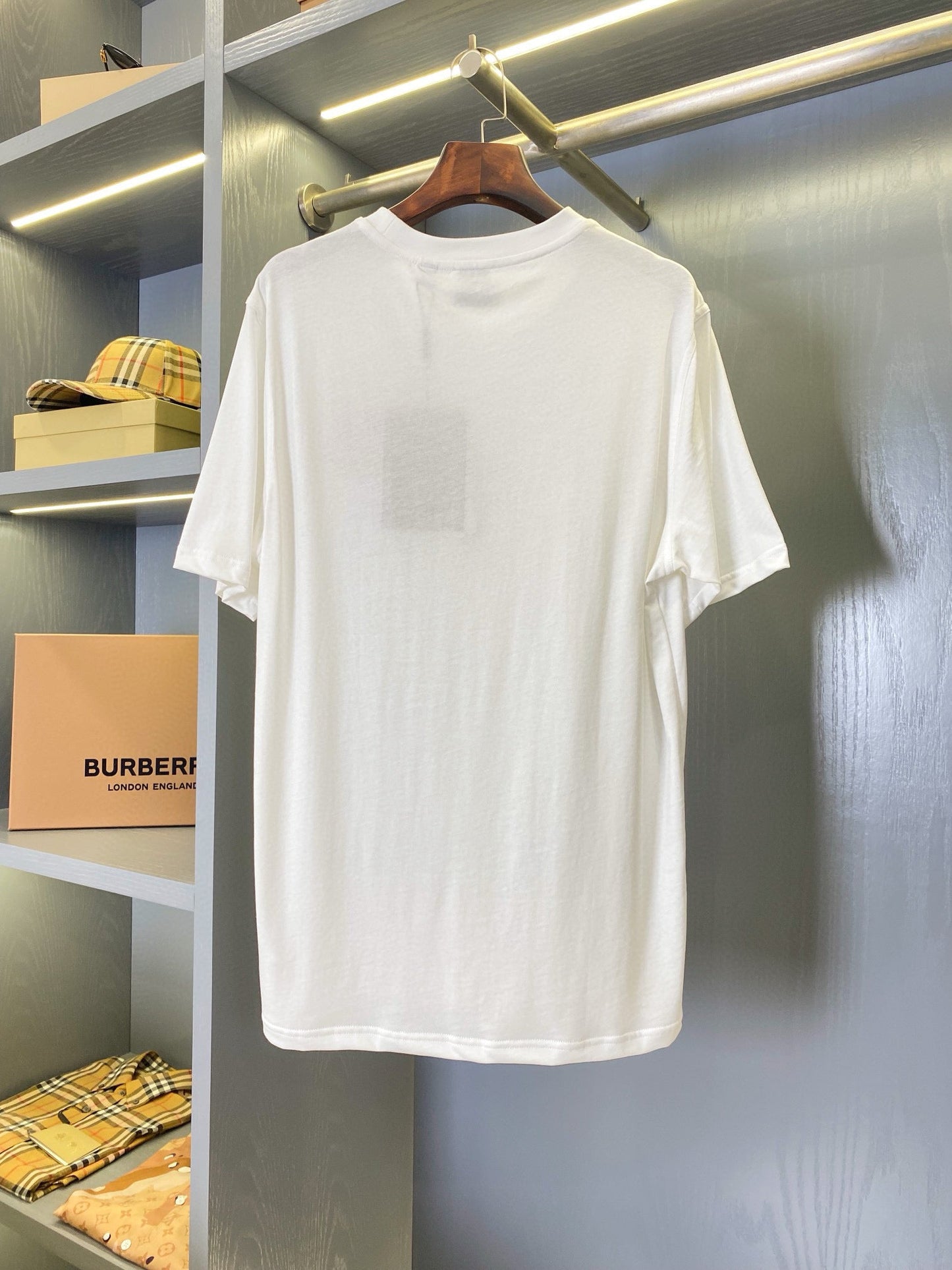 Burberry T-shirt