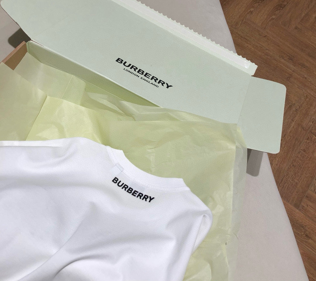 Burberry T-shirt