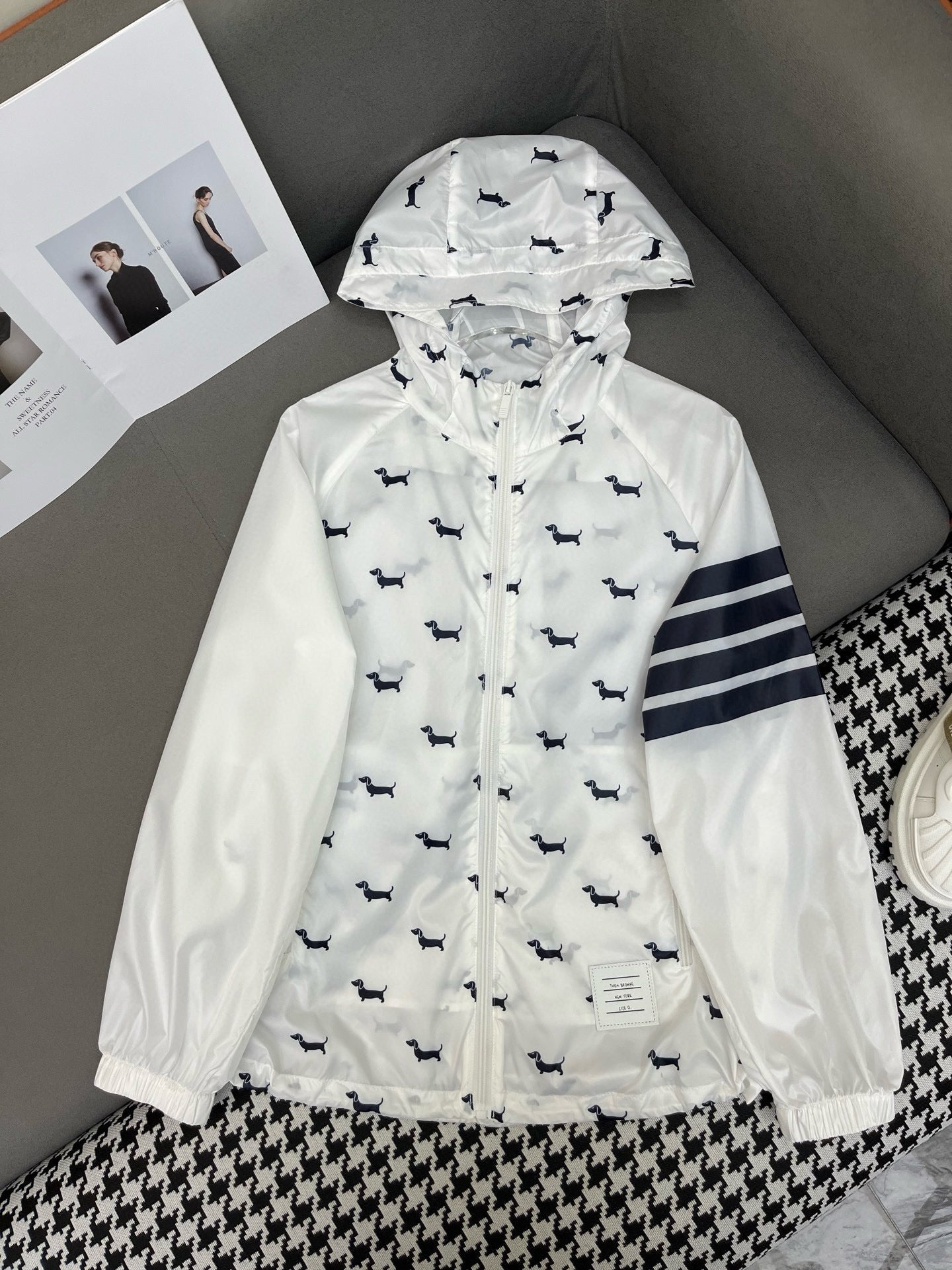 TB Wind Breaker