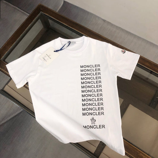 Moncler T-shirt