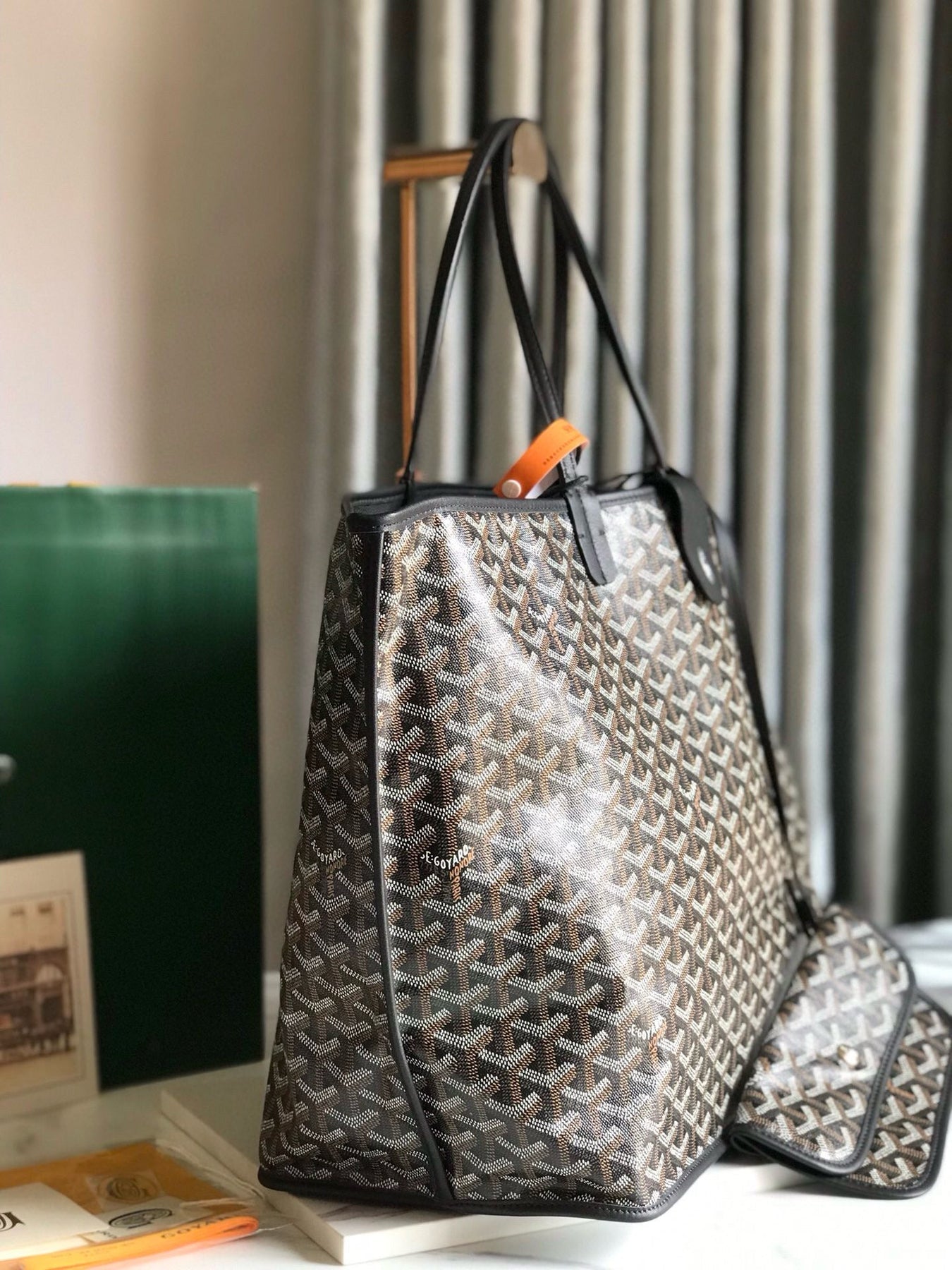 GOY REVERSIBLE ANJOU 39*32*19
