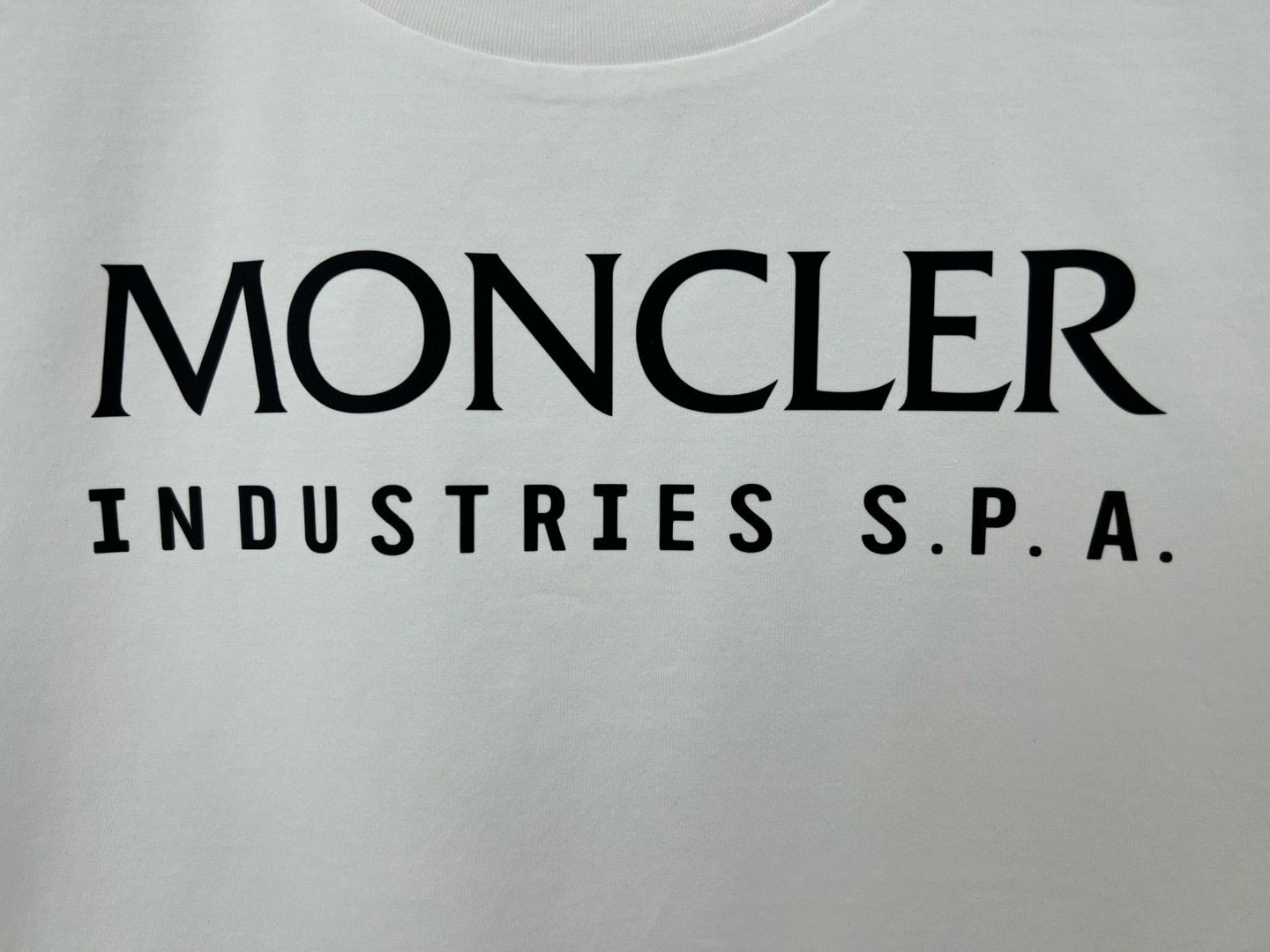 Moncler T-Shirt