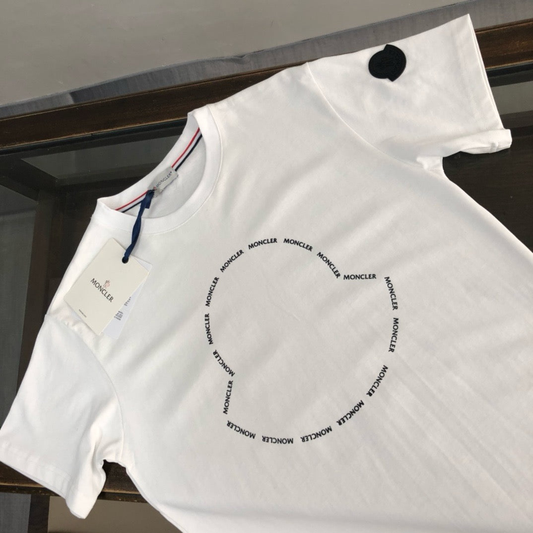 Moncler T-shirt