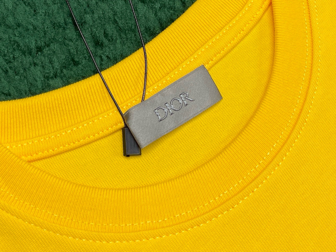 Dior T-shirt