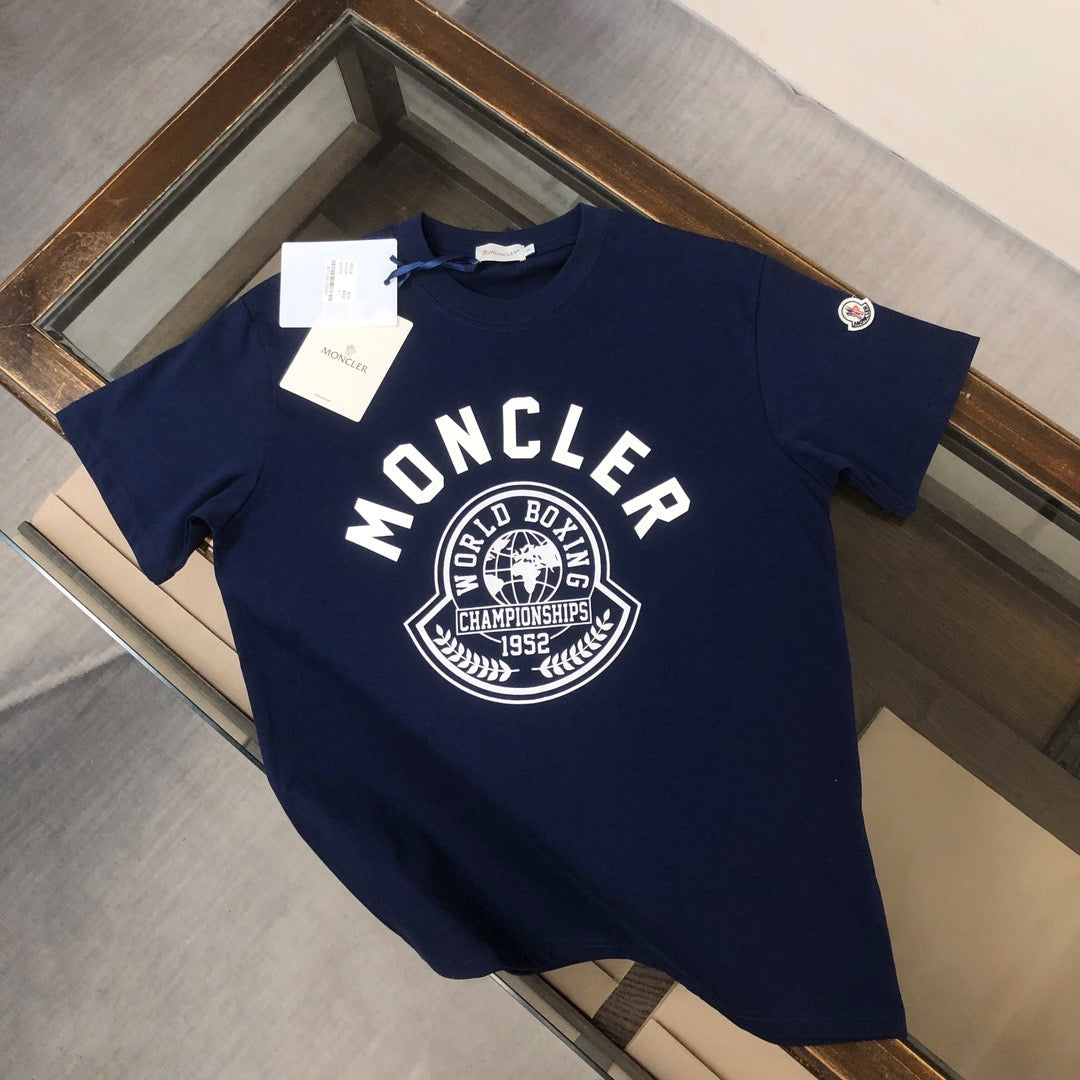 Moncler T-shirt