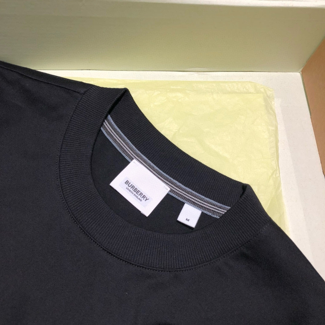 Burberry T-shirt