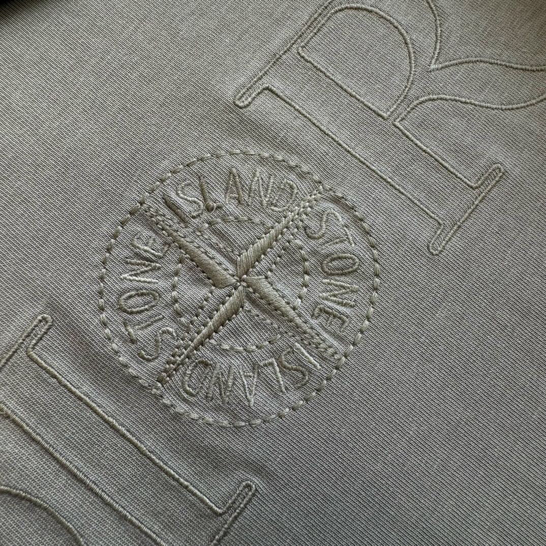 Dior T-shirt