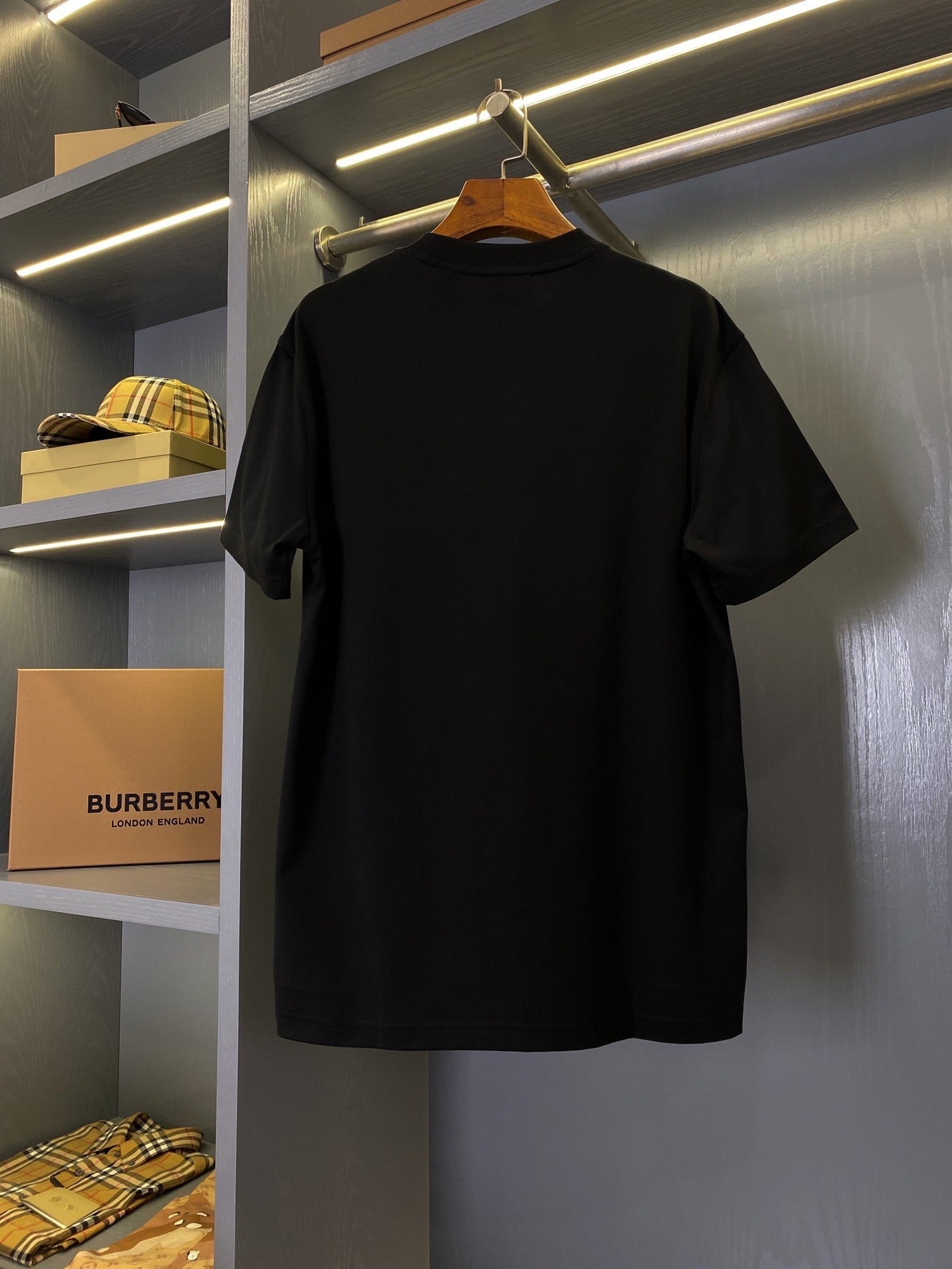 Burberry T-shirt