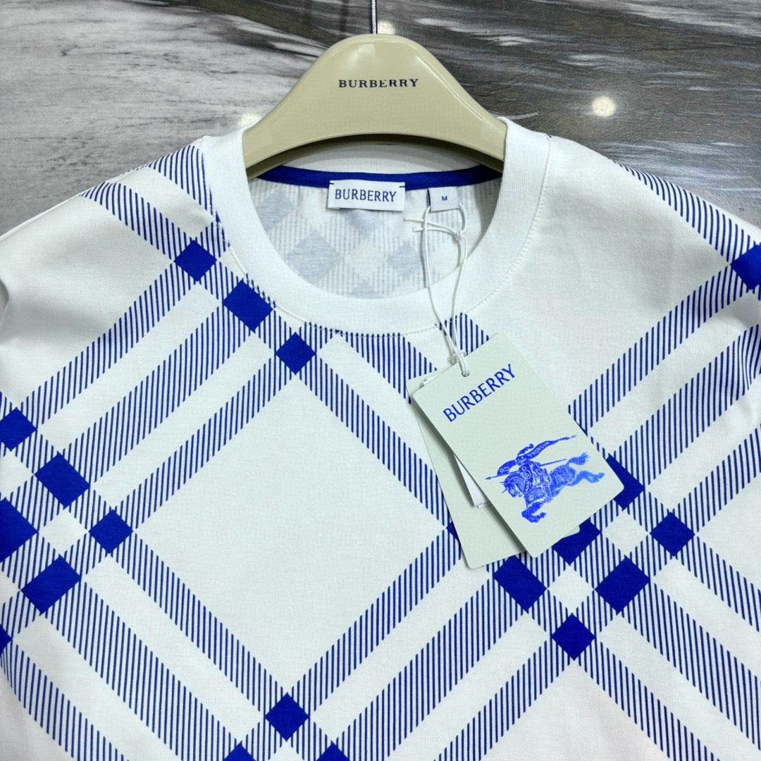 Burberry T-shirt
