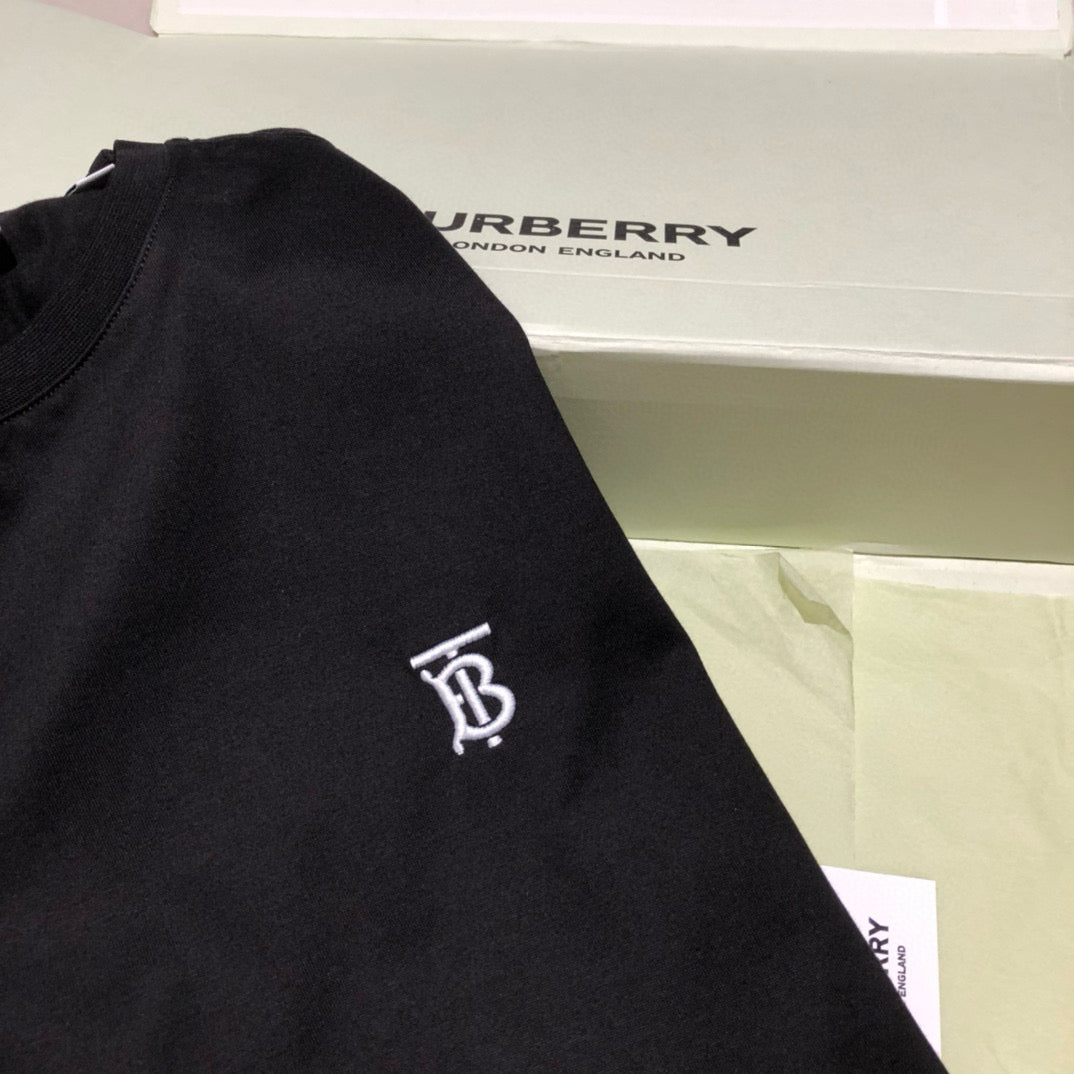 Burberry T-shirt