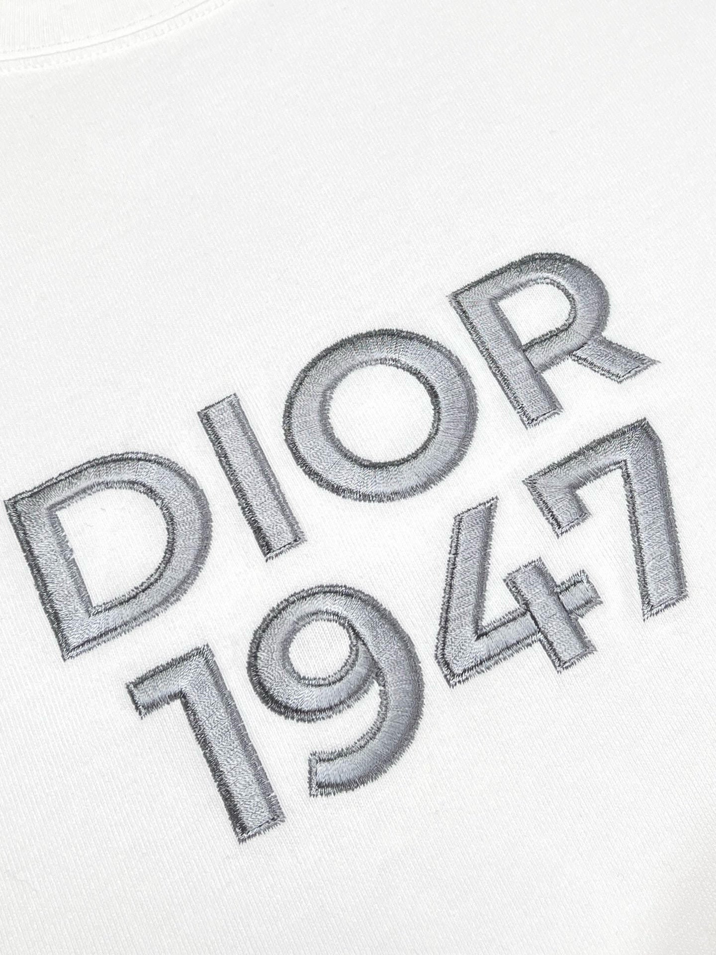 Dior T-shirt
