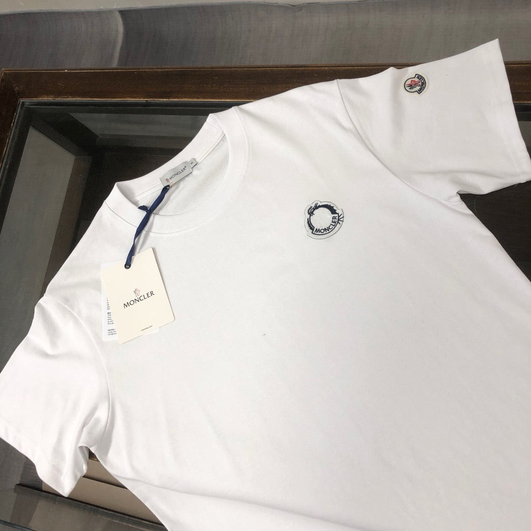 Moncler T-shirt