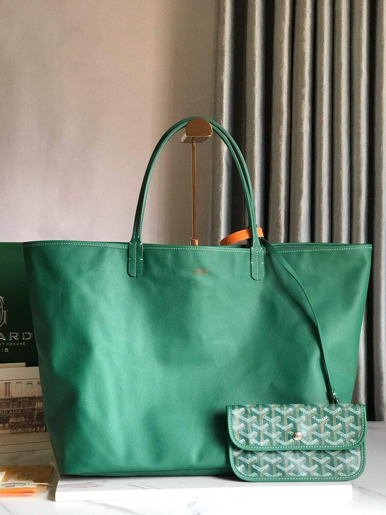 GOY REVERSIBLE ANJOU 39*32*19