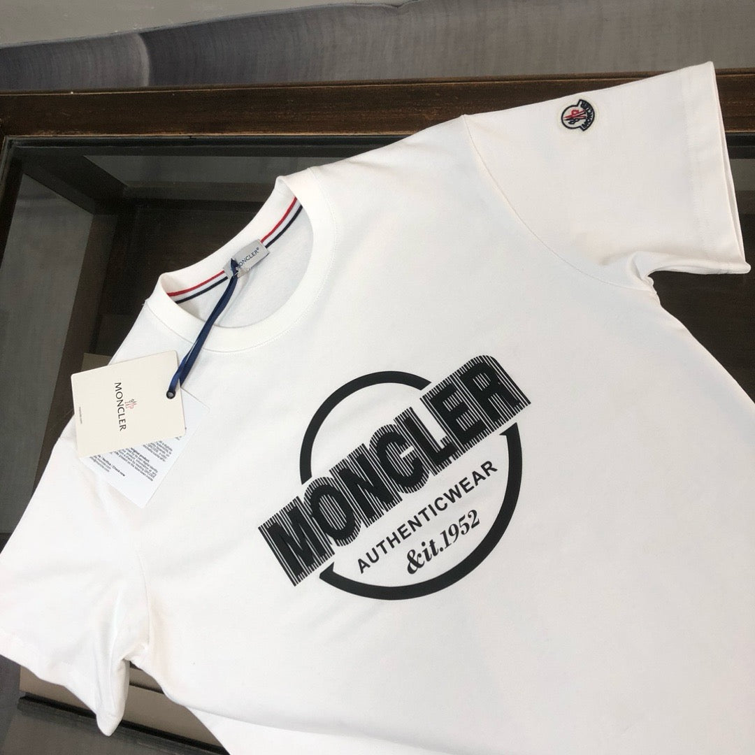 Moncler T-shirt