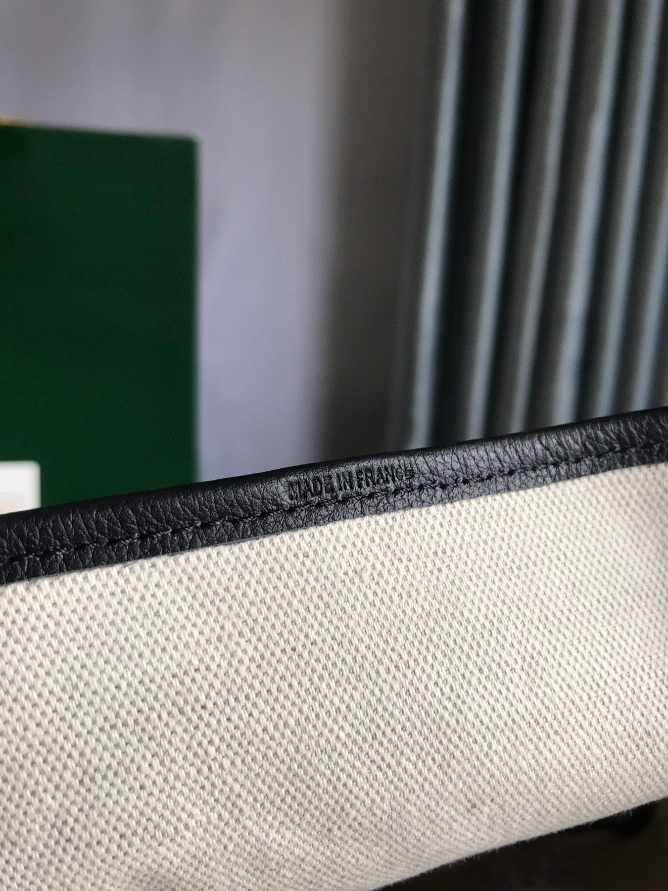 GOY SAINT LOUIS PM 34*37*14