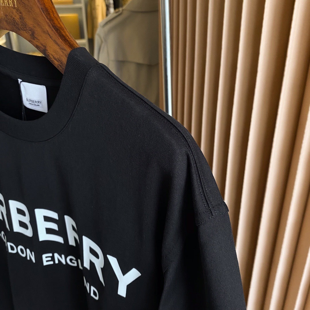 Burberry T-shirt