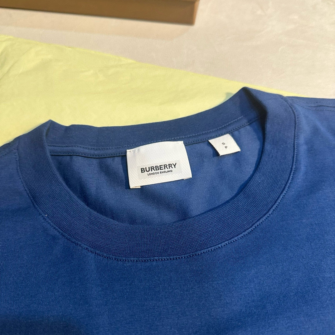 Burberry T-shirt
