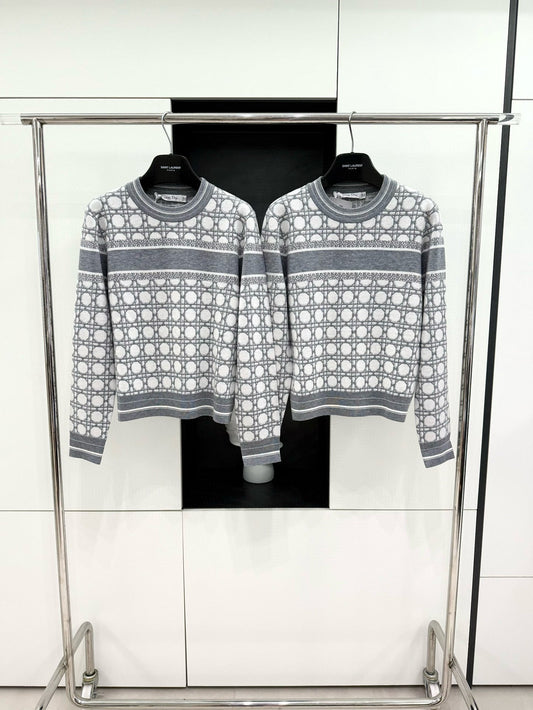CD Sweater