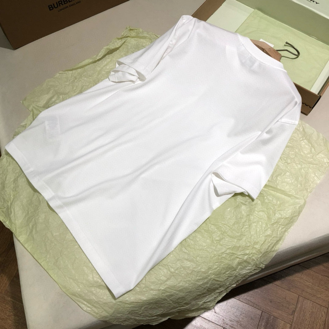 Burberry T-shirt