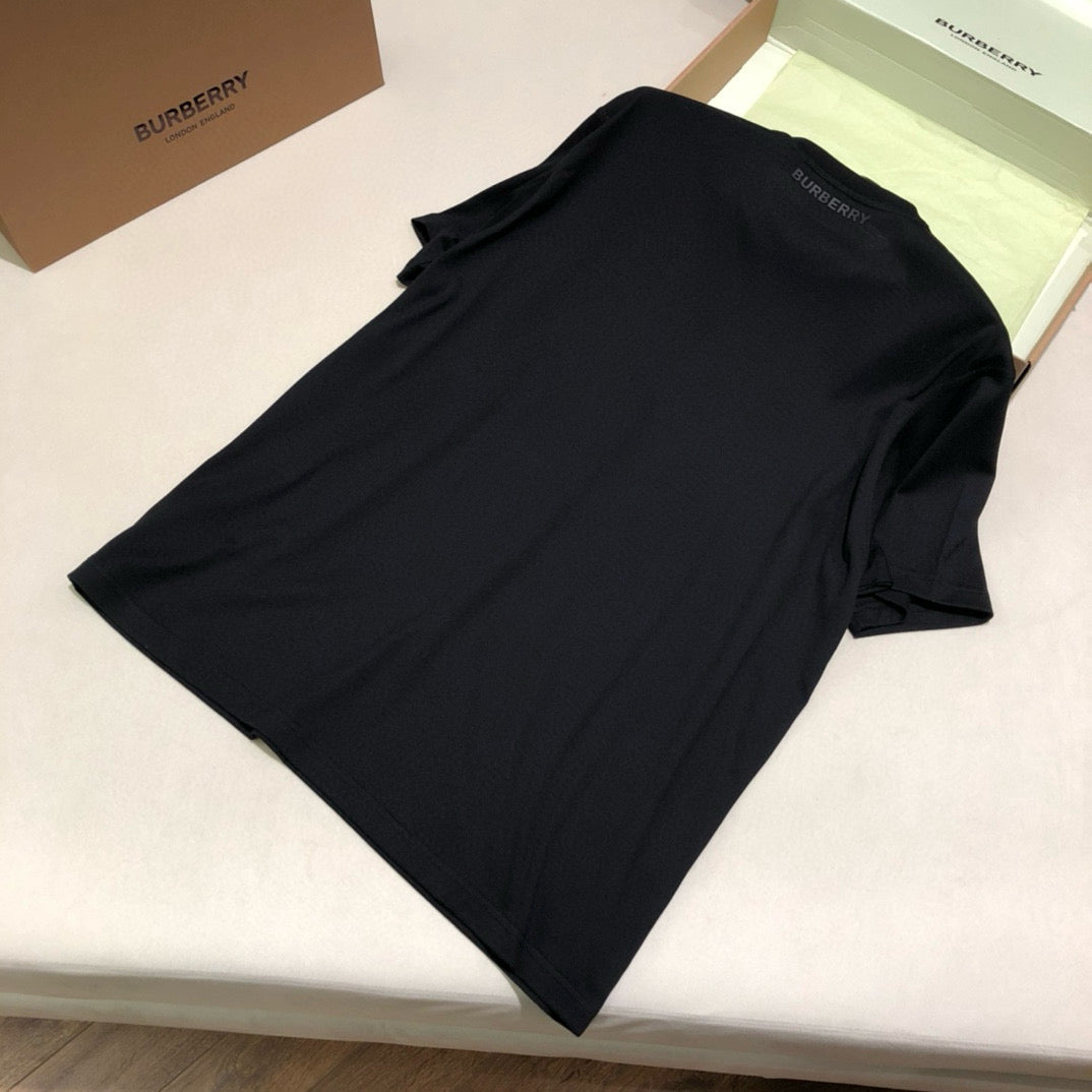 Burberry T-shirt