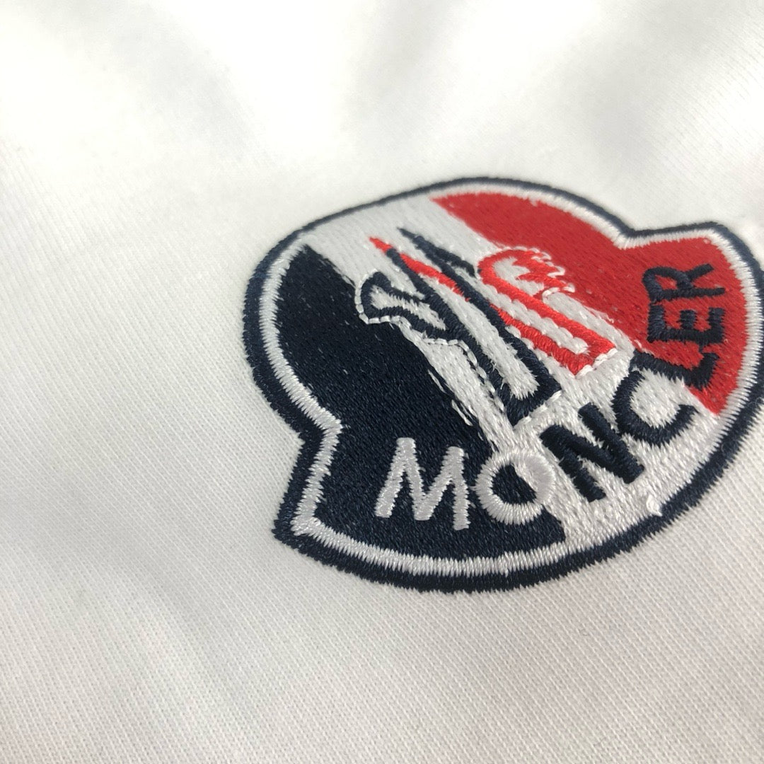 Moncler T-shirt