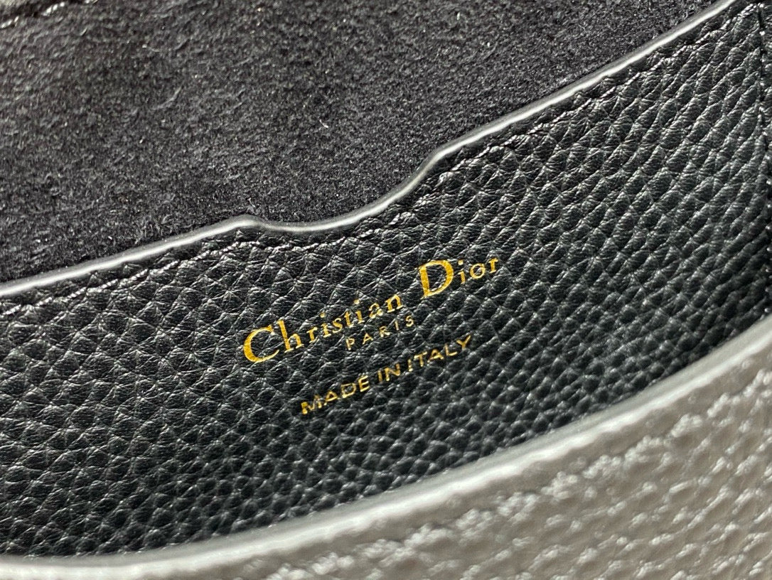 MINI DIOR BOBBY BAG 18 CM IN BLACK CALFSKIN