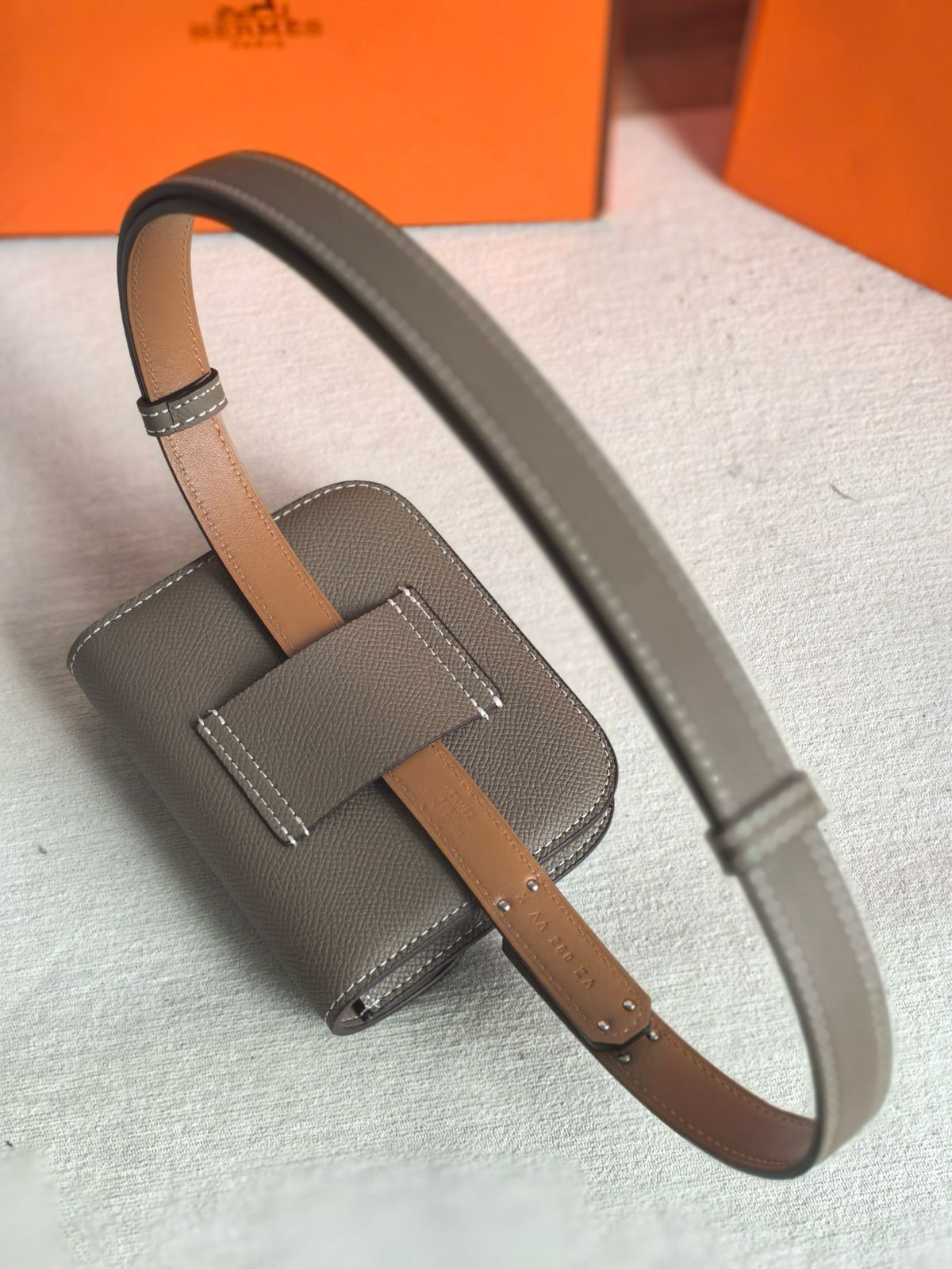 HERM Constance Slim Wallet in Taupe Epsom Calfskin