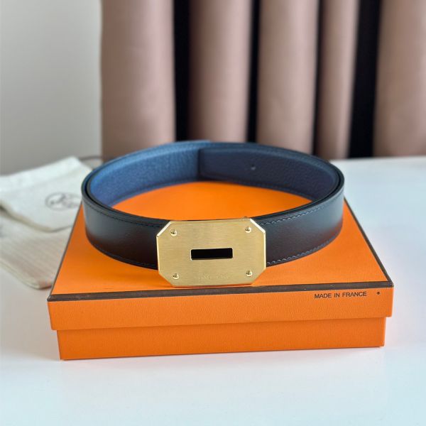 HERM Neo Reversible Belt 32MM in Blue Clemence Leather