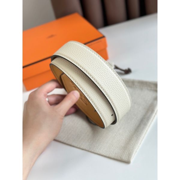 HERM Romain 35MM Belt in Craie Clemence Leather