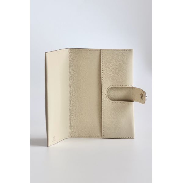 HERM R.M.S Passport Holder in Beton Evercolor Calfskin