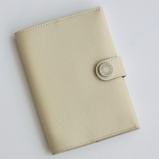 HERM R.M.S Passport Holder in Beton Evercolor Calfskin
