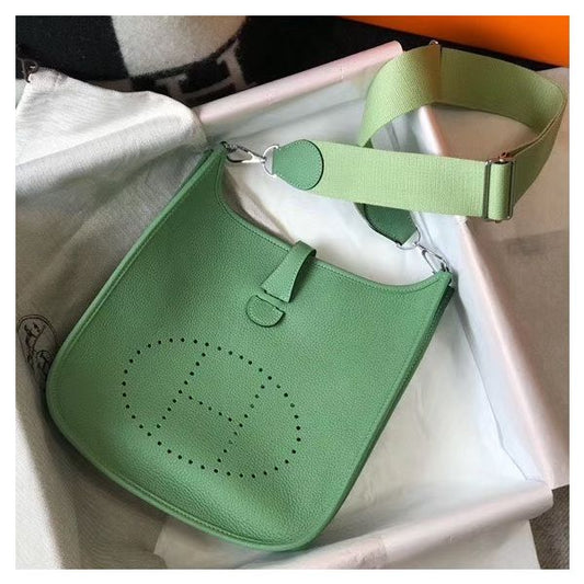 HERM Evelyne III 29 PM Bag In Vert Criquet Clemence Leather