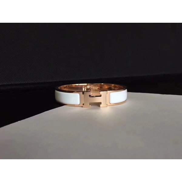 HERM White Enamel Clic H PM Bracelet