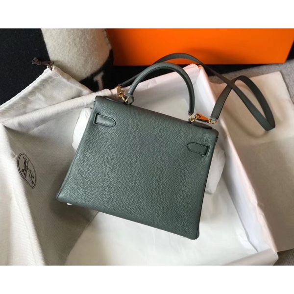 HERM Kelly 28cm Bag In Vert Amande Clemence Leather GHW