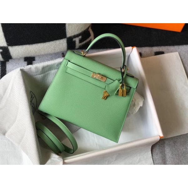 HERM Kelly 28cm Bag In Vert Criquet Epsom Leather GHW
