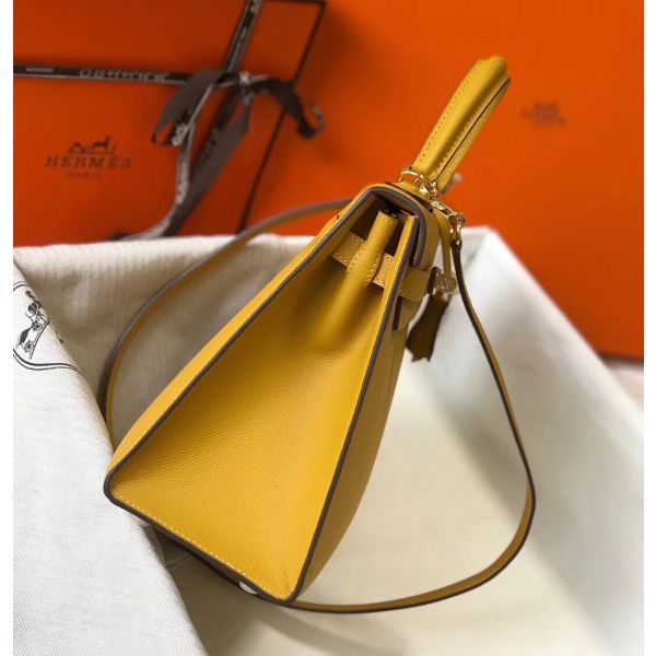 HERM Kelly 28cm Bag In Yellow Epsom Leather GHW
