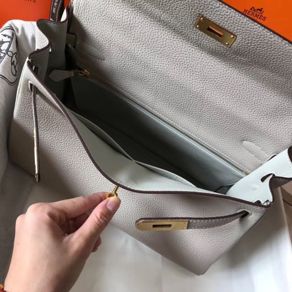 HERM Kelly 32cm Bag In Pearl Grey Clemence Leather GHW